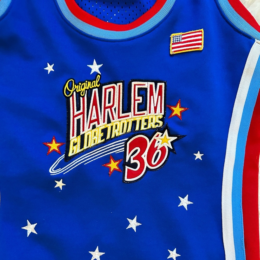 Rare find! Y2K vintage Platinum Fubu Harlem Globetrotters jersey dress. Used M